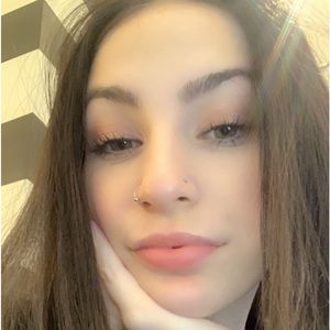 Meet your Posher, Addison